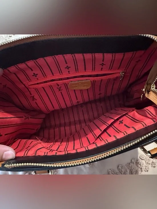 Monogram Handbag - Picture 2 of 4